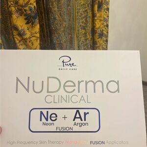 NuDerma Clinical Neon + Argon Fusion High Frequency Device — White